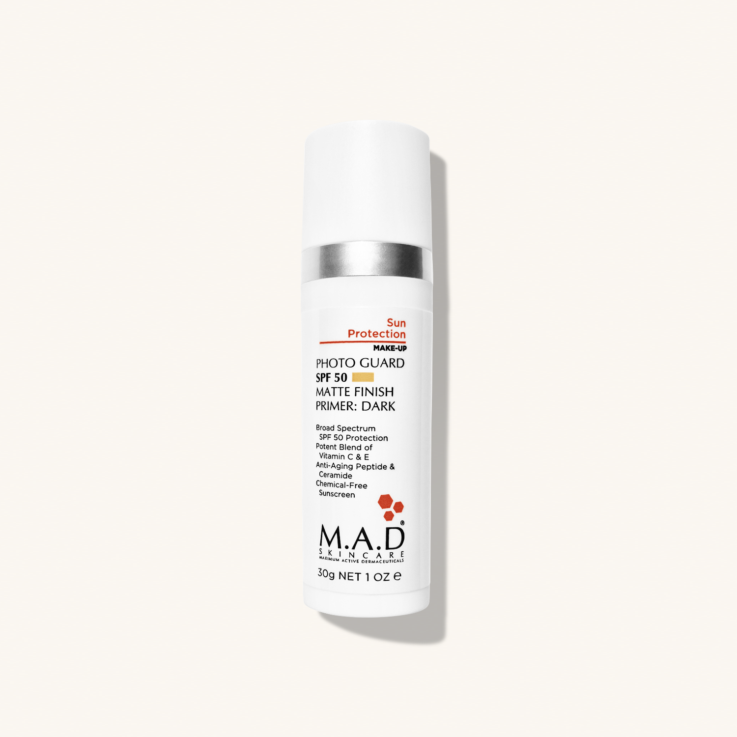 M.A.D SKINCARE Photo Guard SPF 50 Matte Finish Primer - Dark — Матирующий крем - праймер с защитой SPF 50 Dark